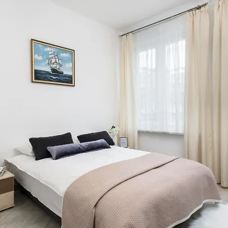 Elite Swietego Ducha Apartment Gdansk