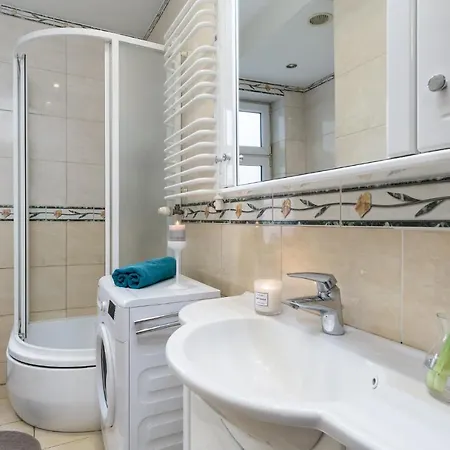 Elite Swietego Ducha Apartment Gdansk